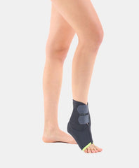 دعامة كاحل بدعم أربطة مع صفائح جانبية وشريط متقاطع