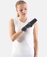 دعامة كسر الإصبع الأوسط (U-Splint)