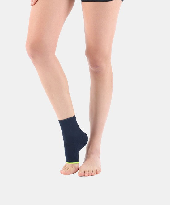 كمّ كاحل محاك مرن (Elastic Ankle Sleeve)