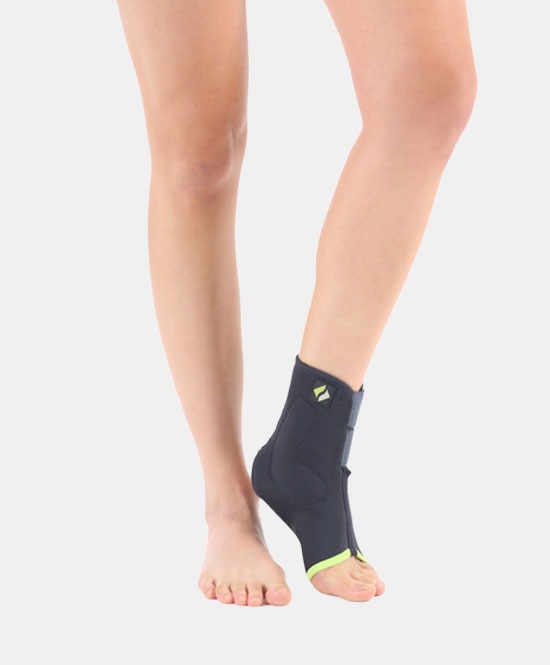 دعامة كاحل بوسادتين جانبيتين (دعم الكعبين)