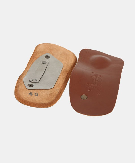 نعل بدعامة فولاذية للقوس الطولي