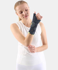 دعامة معصم وإبهام نيوبرين بسنادة راحية